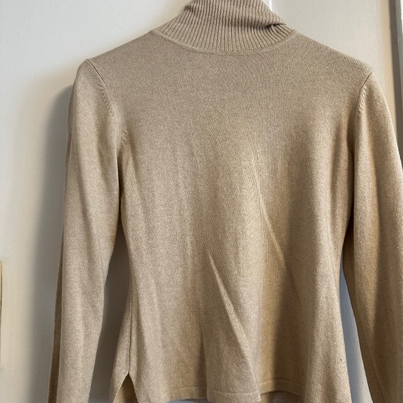 Cashmere turtleneck in beige size S - Picture 1 of 2